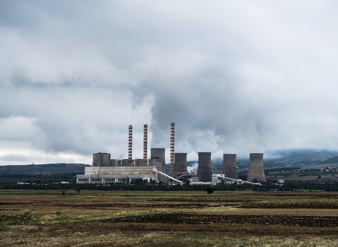 Elektrizování oblečení: domácí způsoby a tipy